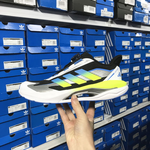 Adidas LIGHTDART HABU 儿童旋钮跑跳全能体测跑步鞋 KH5657 7637
