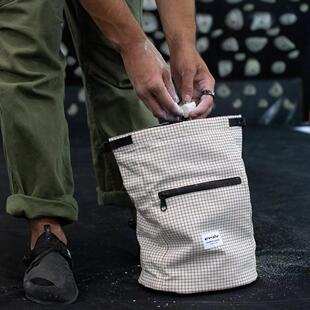 EVOLV 26新款磁吸镁粉袋攀登攀岩抱石专业大开口粉袋岩刷拉链口袋