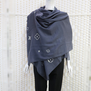 春秋羊绒围巾女士针织薄款披肩长方形长条巾纯色烫钻戒指绒围脖