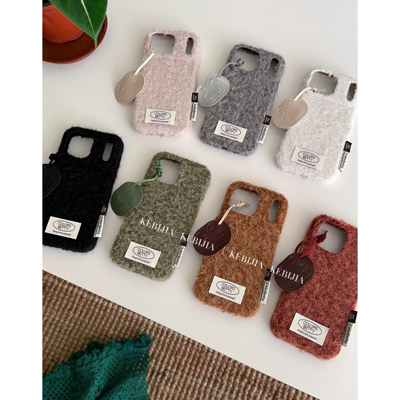 ins秋冬中古毛绒吊牌防摔适用于苹果17promax15/16手机壳