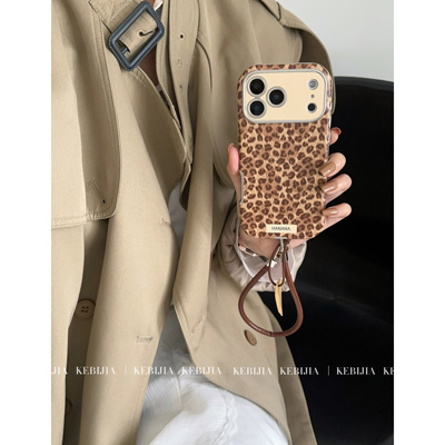 ins气质高级皮质豹纹挂绳轻薄防摔适用于苹果17promax15/16手机壳