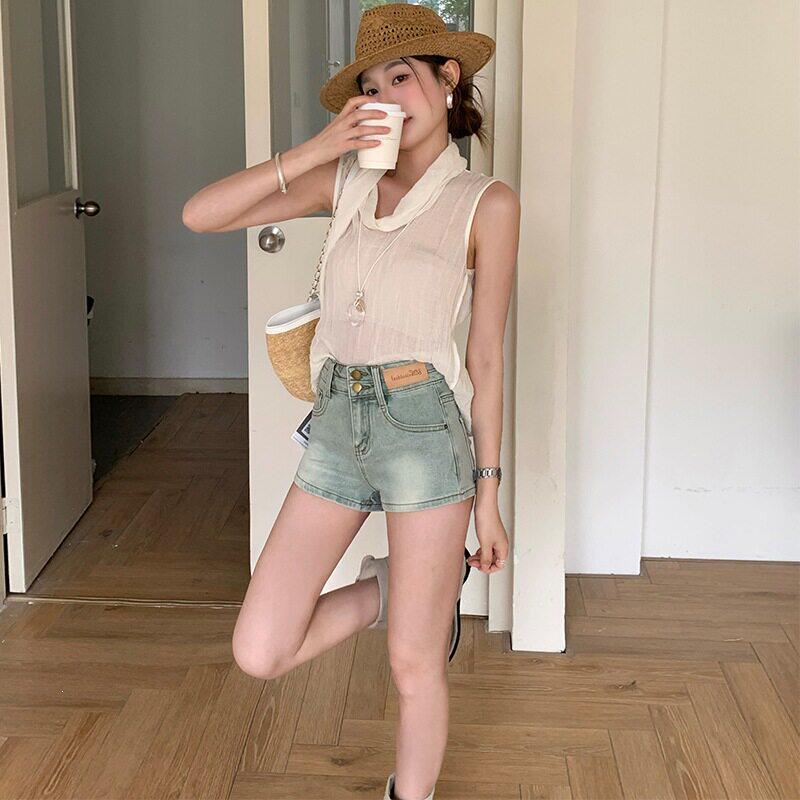 夏季韩系高腰显瘦排扣牛仔短裤女