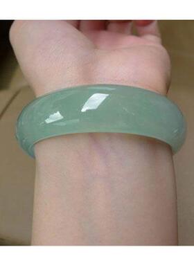 天然级玉镯淡绿浅绿女款玉手镯冰种阳绿通透镯子