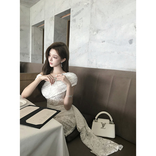 Momoshero【月光“佩斯裙”】高段位艺术品!钉钻&绣花斜肩连衣裙