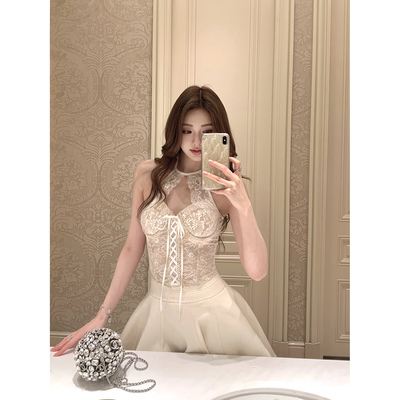 Momoshero【les天鹅颈】——古董蕾丝“纯欲氛围de神！”挂脖吊带