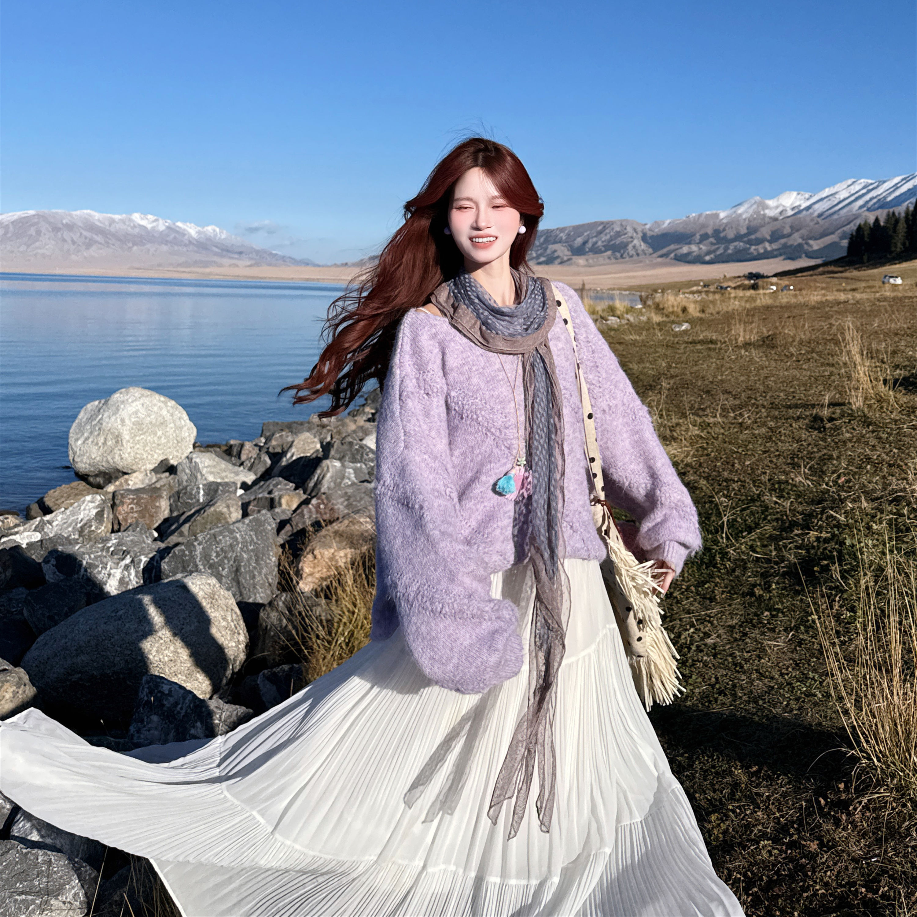 紫色套头毛衣长袖慵懒风