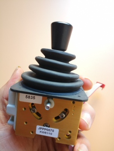 hbc双侧摇杆万向手柄 泵车行车吊起重机遥控器 海希 双侧摇杆手柄