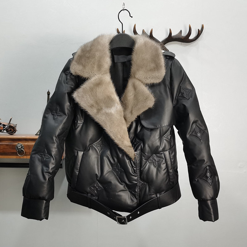 海宁2024冬季新款真皮羽绒服女绵羊皮压花工艺水貂领皮草羽绒皮衣,女装/女士精品,皮衣,淘宝优惠券,粉丝福利购,淘宝优惠卷