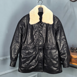 海宁2026秋冬新款真皮羊羔毛领牛皮油蜡鹅绒羽绒服女中长款