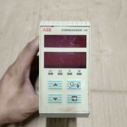 议价ABB COMMANDER 100控制器，型号C100/00（维修）