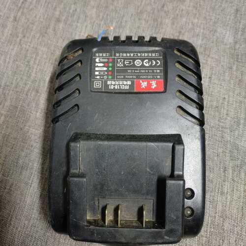 议价东成FFCL18-01充电器，原装拆机品，适配14.4-18（维修）