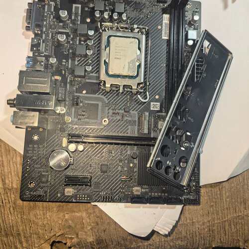 议价i5 13400ef 七彩虹h610m p wifi（维修）