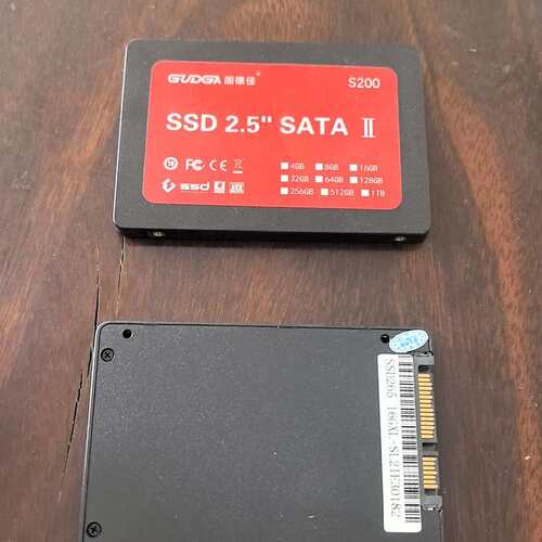 议价固德佳GUDGA S200 2.5寸SATA II固态硬盘