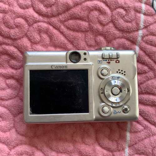 议价佳能ixus50，不开机，需要的拿去拆件儿用（维修）
