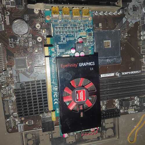 议价hd7570 2g 4屏卡（维修）