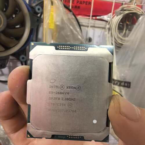议价英特尔至强E5-2686V4 18核36线程 2.30GHz（维修）
