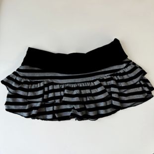 line short skirt women 条纹撞色短裙Striped for contrasting