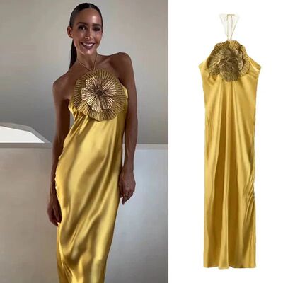 欧美风花朵挂脖纯色收腰连衣裙