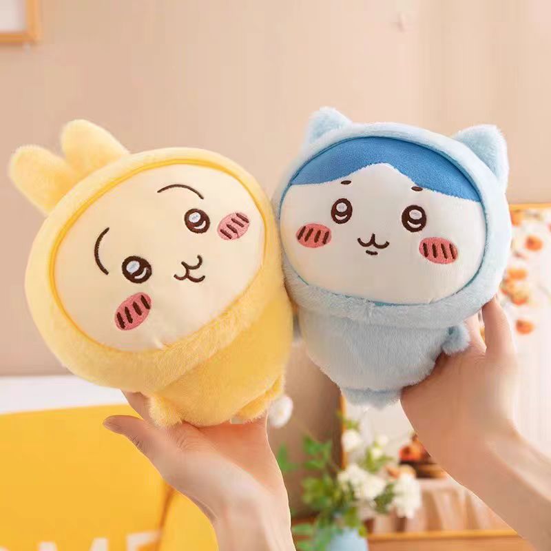 chiikawa乌萨奇玩偶小八睡觉抱枕睡衣吉伊卡哇毛绒玩具公仔礼物女