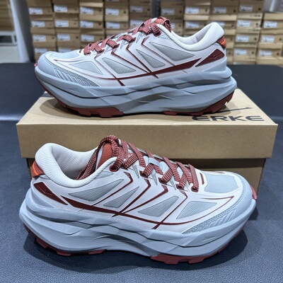 鸿星尔克女鞋2026春季新款轻便透气皮面跑步鞋女休闲运动鞋2213