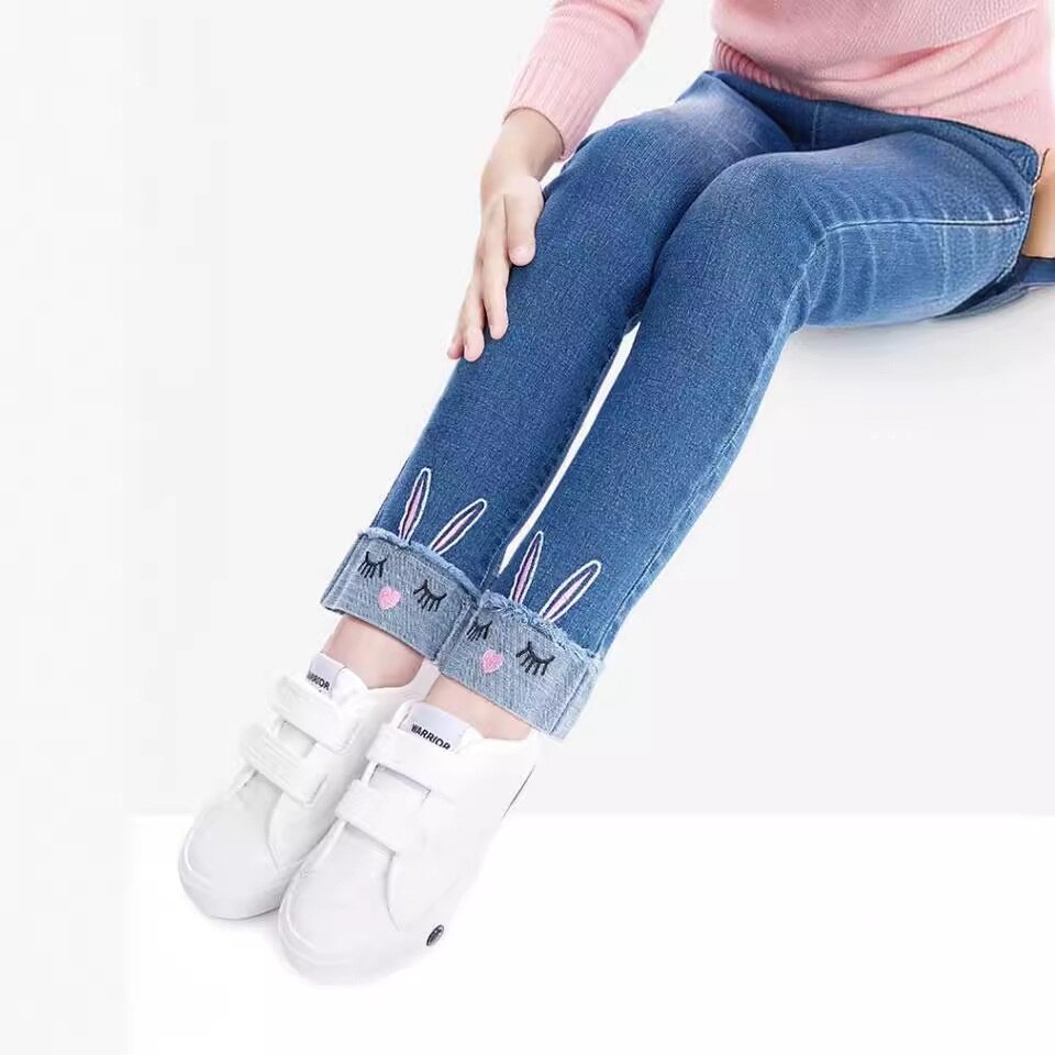 2-4岁女童牛仔裤春秋女孩韩版春款小脚裤儿童裤子春季长裤中大童