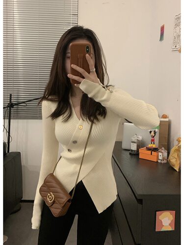 辣妈款外出哺乳针织打底衫秋冬