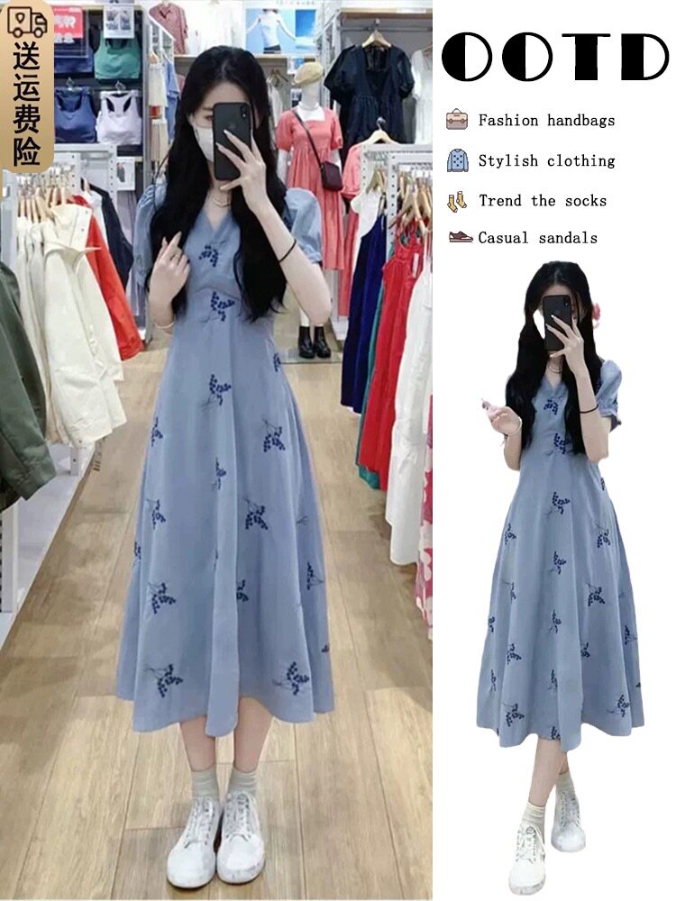 여름 프렌치 브이넥 허리 잘록한 산후수유 A라인 스커트와 꽃자수로 더운 엄마들이 외출하기 좋은 모유수유원피스