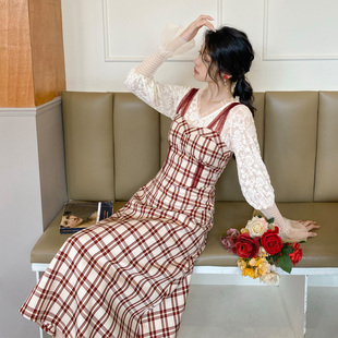 Dear Nana 3944原创 8折复古气质格子设计感吊带连衣裙温柔蕾丝衫