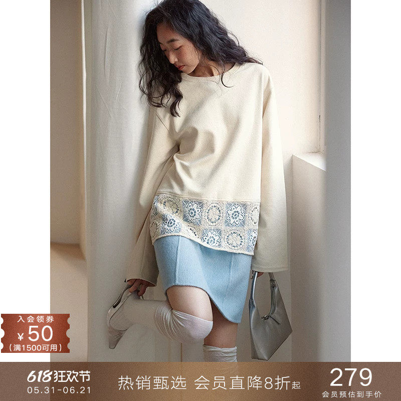 popchrio◆法式重工圆领钩花拼接卫衣设计感圆领套头长袖上衣女春
