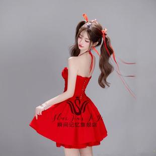 影楼新款韩系俏皮甜美可爱少女红色连衣裙个人肖像艺术照写真服装