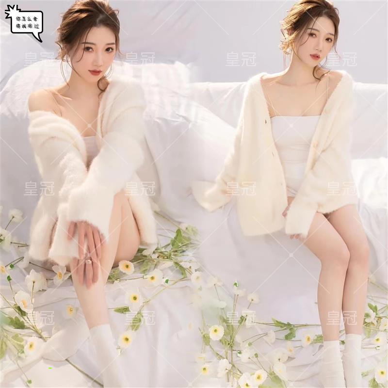 影楼主题新款韩系小清新简单轻氧少女肖像艺术照个人写真摄影服装