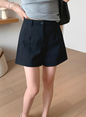 6077#33白色西装短裤女夏季新款大码梨形身材宽松 流行休闲阔腿裤