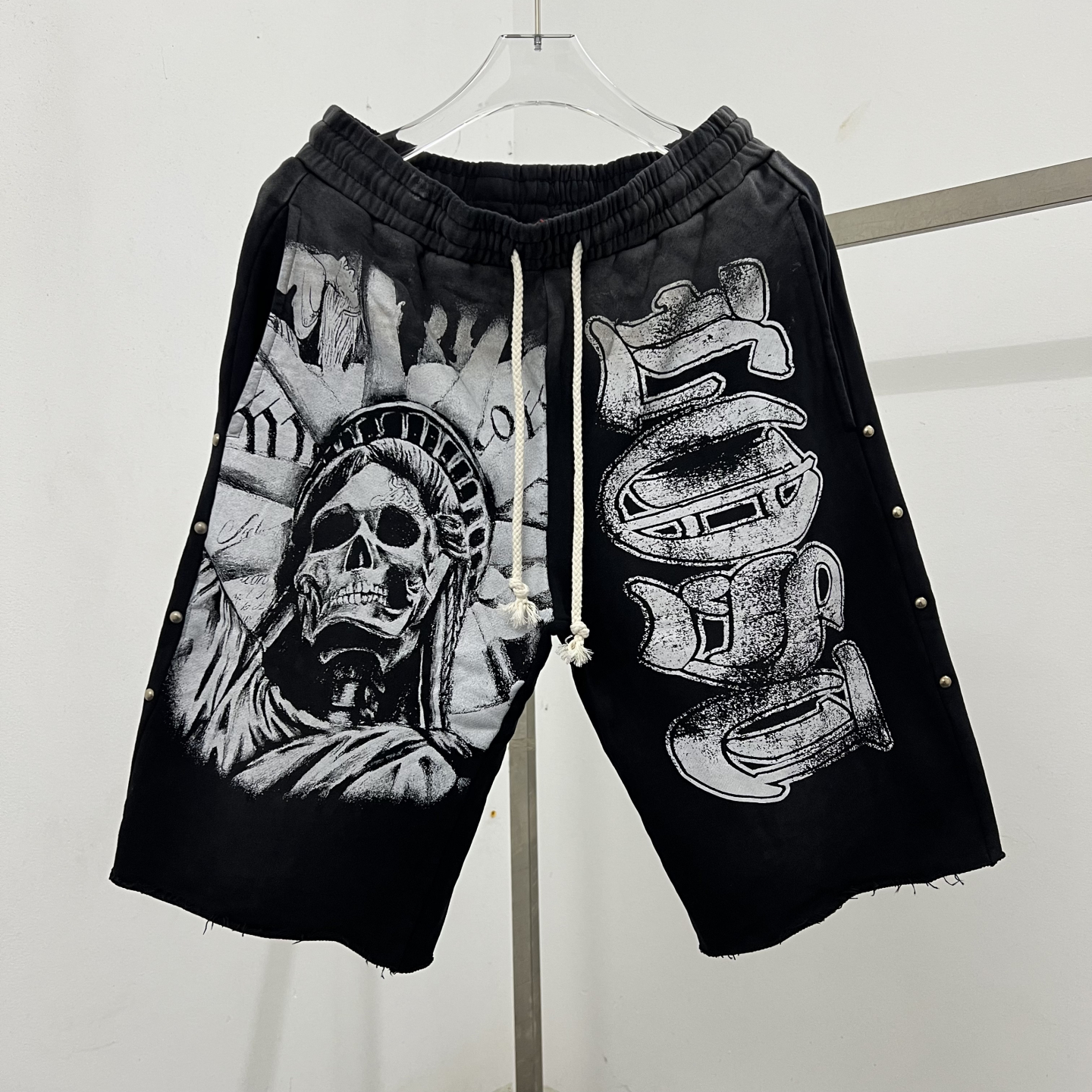 美式小众潮牌LOST骷髅涂鸦短裤