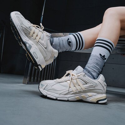 Adidas阿迪达斯正品男女经典透气贴合运动老爹鞋「闪回鞋」GZ1562