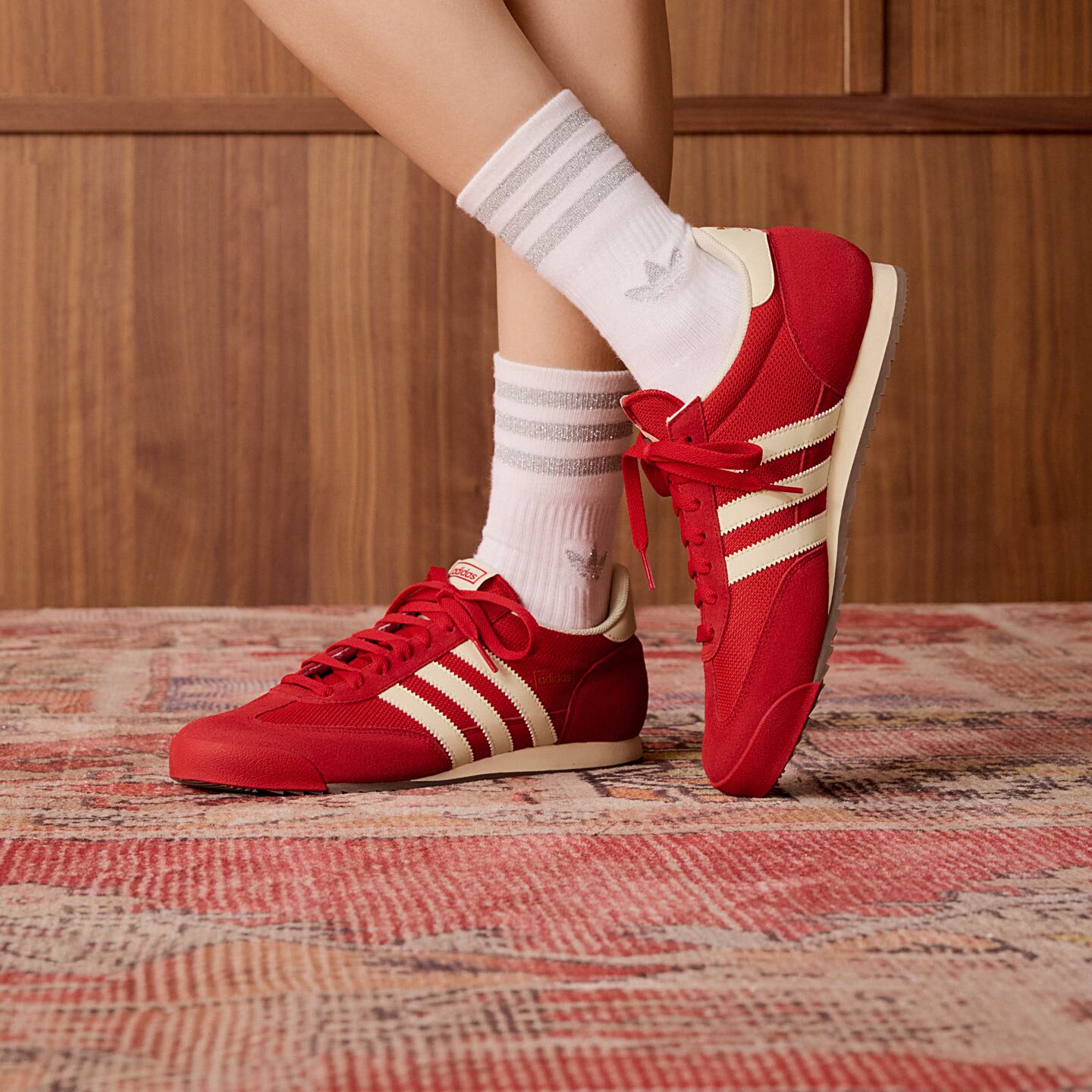 Adidas阿迪达斯三叶草红色T头鞋男女R71复古经典薄底运动鞋KH8233图片