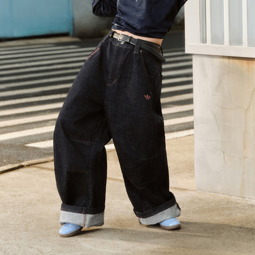 Adidas/阿迪达斯正品 男女休闲牛仔宽松运动弯刀裤KT6365