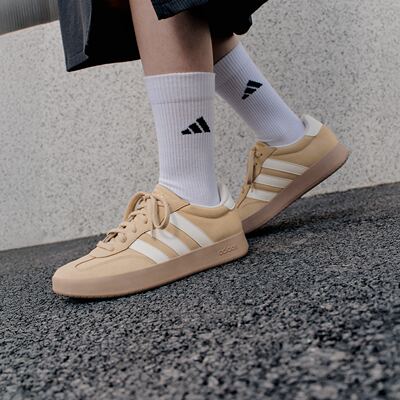 Adidas/阿迪达斯BARREDA 「T头鞋」运动休闲板鞋德训鞋KH7000