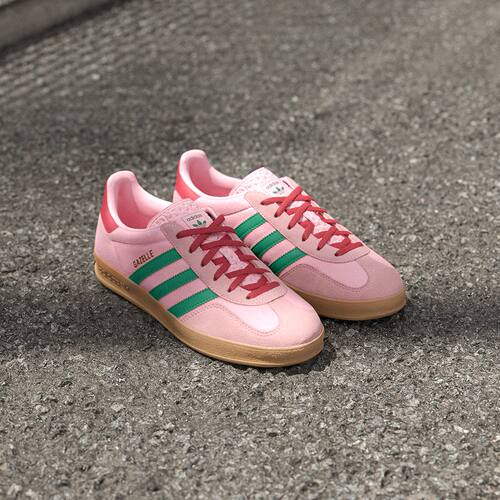 adidas三叶草 GAZELLE 女子经典复古运动休闲鞋德训鞋 JI2713