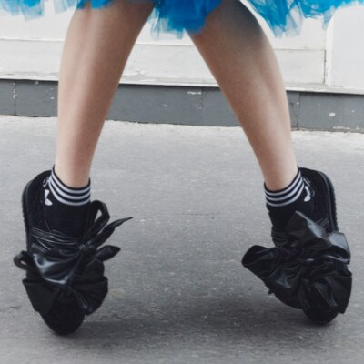 阿迪达斯三叶草CAROLINE HU SL72联名款女士蝴蝶结休闲鞋JH7342