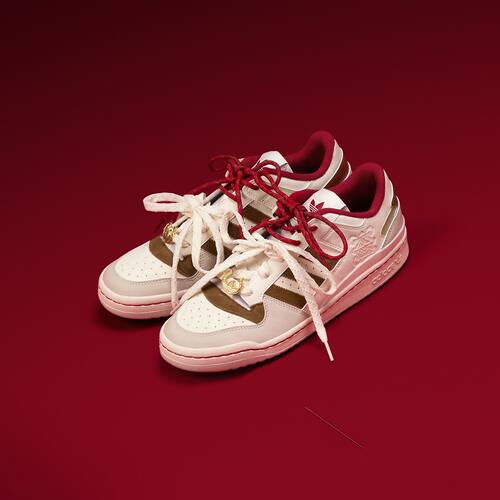 Adidas阿迪达斯三叶草马年限定新年款FORUM 运动篮球风板鞋KJ8751