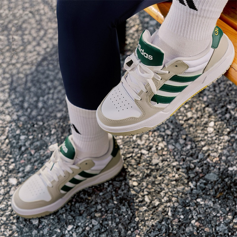 Adidas阿迪达斯ENTRAP男女复古少年感耐磨篮球运动舒适板鞋JR7980