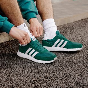 运动休闲板鞋 时尚 JQ3928 休闲鞋 Adidas阿迪达斯男女同款