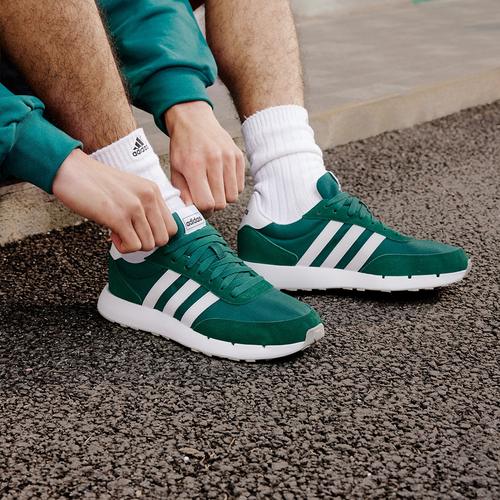 Adidas阿迪达斯男女同款休闲鞋时尚运动休闲板鞋 JQ3928