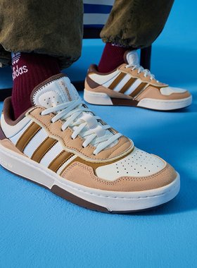adidas阿迪达斯正品COURTIC男女 经典运动板鞋「面包鞋」ID6068
