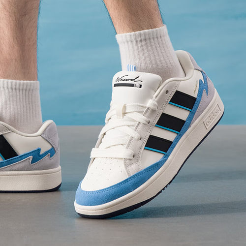 阿迪达斯男女鞋WCARD ADV低帮轻便耐磨透气运动休闲板鞋JQ4532