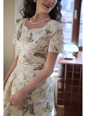 Chings 复古宽腰带紫色铃兰印花连衣裙 优雅气质小垫肩A字大摆裙