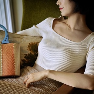 针织上衣女 复古方领显瘦五分袖 螺纹修身 打底衫 秋 Ching 小衫 s法式