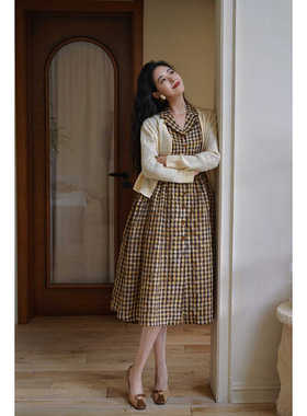 Chings法式复古田园格纹连衣裙 岩缩棉泡泡袖收腰赫本风大摆A字裙