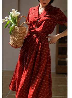 青的衣橱 法式Vintage波点西装领贝壳扣收腰港风优雅大摆裙连衣裙