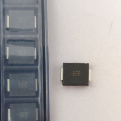 SMCJ12CA 丝印:BEE 双向 SMC  TVS管 3K/盘 包邮